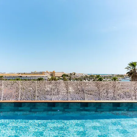 דירה Vibes Origin - Couple Only - Rooftop - Piscine - Garage - Village Naturiste אגדה